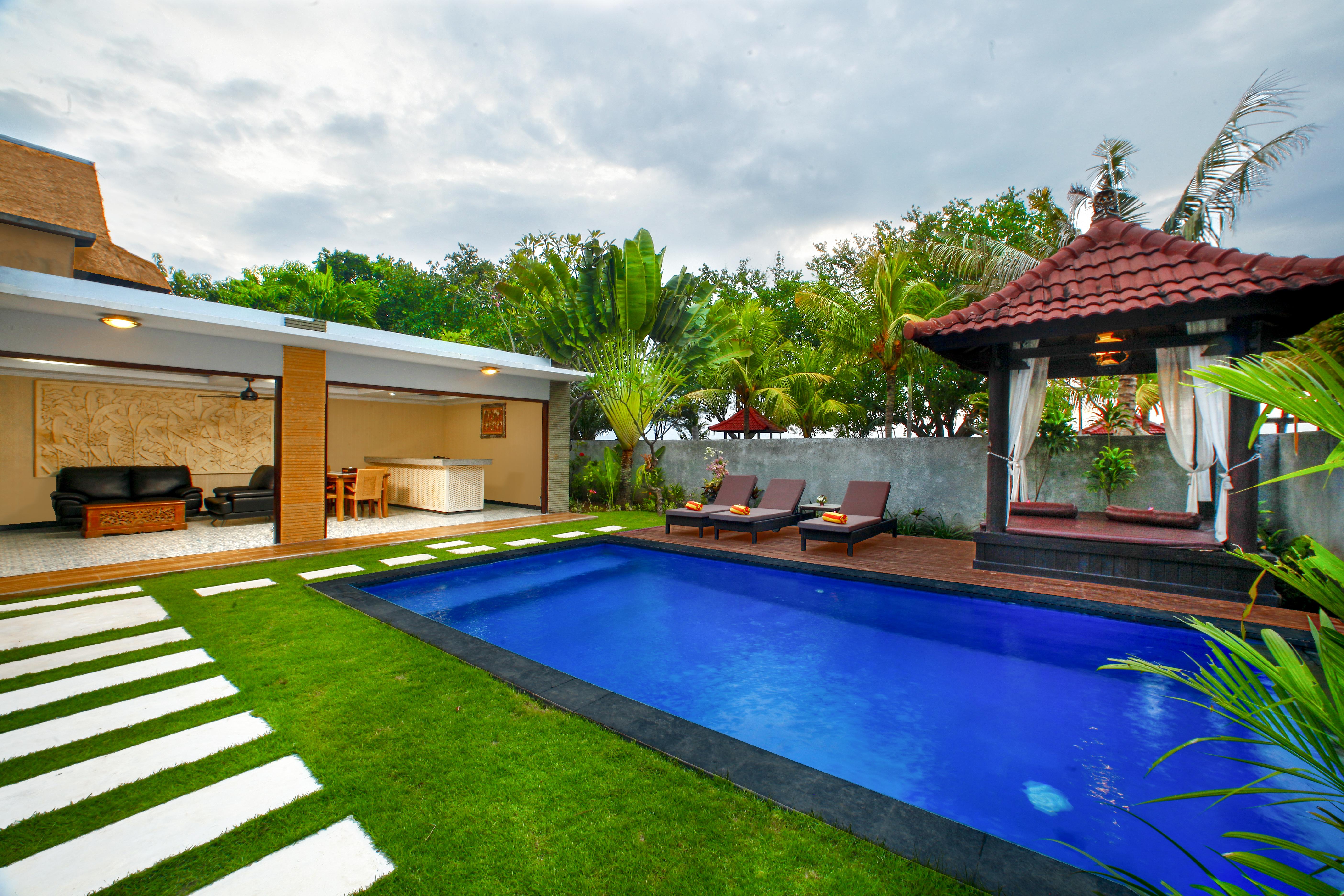 Puri Saron Hotel Baruna Beach Lovina Exterior foto